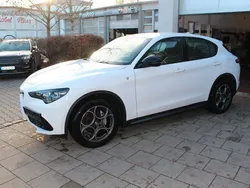 Colore esterno (bianco alfa, u Gebraucht 2023 Alfa Romeo Stelvio Ti SUV | 37.900 € (Superpreis)