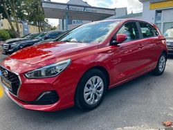 Engine red / sol Gebraucht 2020 Hyundai i30 YES! Limousine | 14.000 € (Fairer Preis)