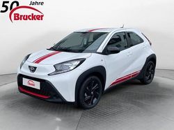 Schneeweiß Gebraucht 2024 Toyota Aygo X Business Edition SUV | 18.990 € (Teuer)