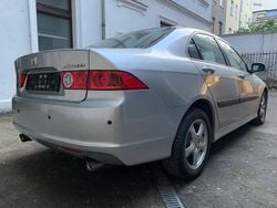 Silber Gebraucht 2007 Honda Accord Executive Limousine | 4.800 € (Guter Preis)