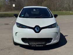 Weiß Gebraucht 2015 Renault Zoe Intens Kleinwagen | 5.490 € (Guter Preis)