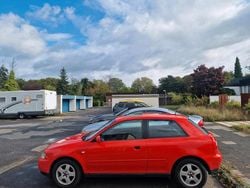 Rot Gebraucht 2001 Audi A3 Kleinwagen | 1.400 € (Guter Preis)