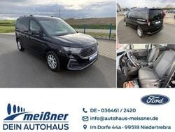 Schwarz Gebraucht 2023 Ford Tourneo Connect Titanium Van / Kleinbus | 23.970 € (Guter Preis)