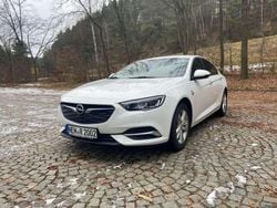 Weiß Gebraucht 2019 Opel Insignia Innovation Limousine | 13.000 € (Guter Preis)