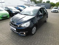 Magicschwarz Gebraucht 2018 Mitsubishi Space Star Edition Limousine | 8.590 € (Fairer Preis)