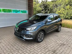 Grau Gebraucht 2019 Renault Kadjar LIMITED SUV | 13.800 € (Guter Preis)
