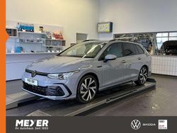 Grau Gebraucht 2023 VW Golf VIII R-line Kombi | 30.590 € (Fairer Preis)