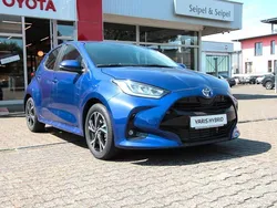 Blau Neu 2025 Toyota Yaris Hybrid Limousine | 25.633 € (Fairer Preis)