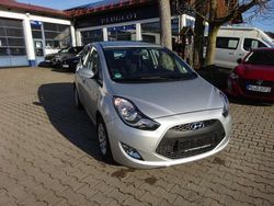 Platinum silver / met Gebraucht 2016 Hyundai ix20 Classic Kleinwagen | 7.800 € (Superpreis)
