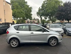 Grau Gebraucht 2005 Seat Altea Reference Van / Kleinbus | 1.550 € (Guter Preis)