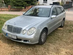 Silber Gebraucht 2005 Mercedes E220 Kombi | 4.200 € (Etwas zu teuer)