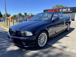 Blau Gebraucht 2002 BMW 320 Cabriolet Performance Cabrio | 6.480 € (Guter Preis)