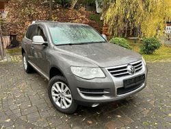 Grau Gebraucht 2008 VW Touareg SUV | 5.111 € (Superpreis)