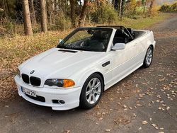 Weiß Gebraucht 2003 BMW 320 Cabriolet Cabrio | 3.400 € (Fairer Preis)