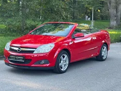 Rot Gebraucht 2008 Opel Astra Cabriolet Cabrio | 6.499 € (Fairer Preis)