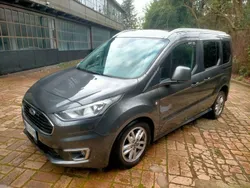 Grau Gebraucht 2019 Ford Tourneo Connect Van / Kleinbus | 17.500 € (Guter Preis)