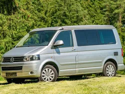 Reflexsilber Gebraucht 2011 VW T5 Comfortline Van | 19.990 € (Teuer)