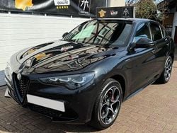 Nero vulcano Gebraucht 2024 Alfa Romeo Stelvio Premium SUV | 39.990 € (Fairer Preis)