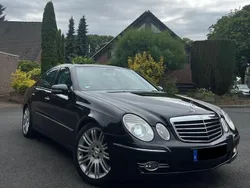 Schwarz Gebraucht 2006 Mercedes E280 Avantgarde Limousine | 7.500 € (Teuer)