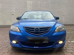 Blau Gebraucht 2005 Mazda 3 Inclusive Limousine | 4.000 € (Etwas zu teuer)