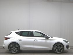 Weiss Gebraucht 2022 Cupra Leon Limousine | 24.680 € (Superpreis)