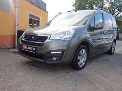 Braun Gebraucht 2017 Peugeot Partner Tepee Allure Van / Kleinbus | 11.599 € (Fairer Preis)