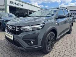 Grau Neu 2025 Dacia Jogger Expression Van / Kleinbus | 28.325 € (Fairer Preis)