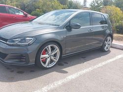 Grau Gebraucht 2017 VW Golf VII GTD Limousine | 20.000 € (Teuer)