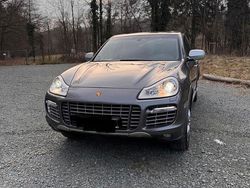 Silber Gebraucht 2007 Porsche Cayenne Turbo SUV | 19.500 € (Etwas zu teuer)