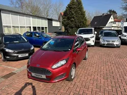 Red candy tint cc Gebraucht 2016 Ford Fiesta Trend Kleinwagen | 8.500 € (Fairer Preis)