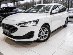 Weiß Gebraucht 2023 Ford Focus Titanium X Limousine | 18.610 € (Guter Preis)