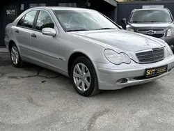 Silber 744 Gebraucht 2001 Mercedes C180 Limousine | 2.550 € (Fairer Preis)