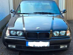 Schwarz Gebraucht 1994 BMW 325 Cabriolet Cabrio | 6.500 €