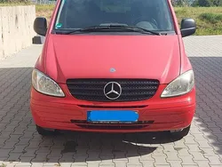 Rot Gebraucht 2007 Mercedes Vito Van / Kleinbus | 5.800 € (Fairer Preis)
