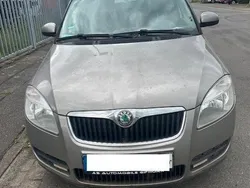 Beige Gebraucht 2007 Skoda Fabia Ambiente Limousine | 890 € (Superpreis)
