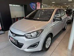Silber Gebraucht 2013 Hyundai i20 Edition Kleinwagen | 6.490 € (Teuer)