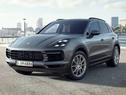 Quarzitgraumetallic Gebraucht 2021 Porsche Cayenne SUV | 79.800 € (Superpreis)