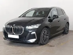Black sapphire metallic Gebraucht 2024 BMW 218 Active Tourer M Sport Van / Kleinbus | 31.479 € (Guter Preis)