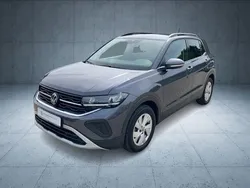 Rauchgrau metallic (metallic) Gebraucht 2024 VW T-Cross Life SUV | 21.477 € (Superpreis)