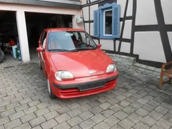 Rot Gebraucht 2003 Fiat Seicento Active Kleinwagen | 1.313 € (Superpreis)