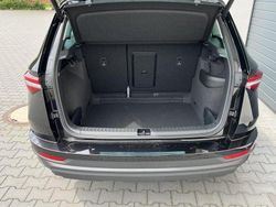 Graphitegrau Neu 2025 Skoda Karoq Selection SUV | 32.879 € (Superpreis)