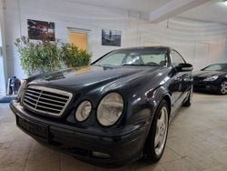 Blau Gebraucht 1999 Mercedes CLK230 Elegance Coupé | 2.999 € (Guter Preis)
