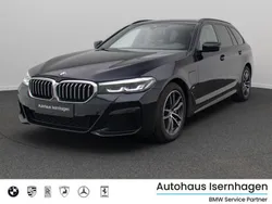 M carbonschwarz416braun Gebraucht 2021 BMW 530e M Sport Limousine | 29.999 € (Fairer Preis)