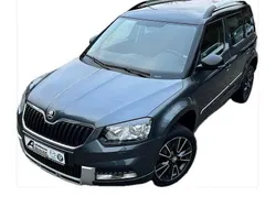 Metallgrau metallic / dach schw (metallic) Gebraucht 2015 Skoda Yeti Adventure SUV | 15.950 € (Fairer Preis)
