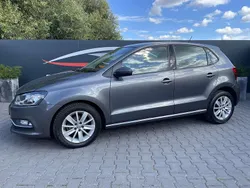 Grau Gebraucht 2015 VW Polo Comfortline Kleinwagen | 6.990 € (Fairer Preis)
