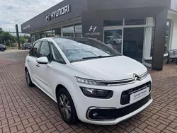 Weiß Gebraucht 2017 Citroën C4 SpaceTourer PureTech Van / Kleinbus | 6.990 € (Superpreis)