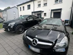 Schwarz Gebraucht 2011 Mercedes SL300 Cabrio | 20.000 €
