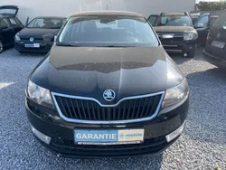 Schwarz Gebraucht 2014 Skoda Rapid Limousine | 4.690 € (Fairer Preis)