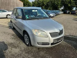 Silber Gebraucht 2007 Skoda Fabia Classic Limousine | 650 € (Superpreis)
