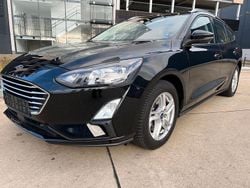 Schwarz Gebraucht 2021 Ford Focus Limousine | 15.890 € (Guter Preis)